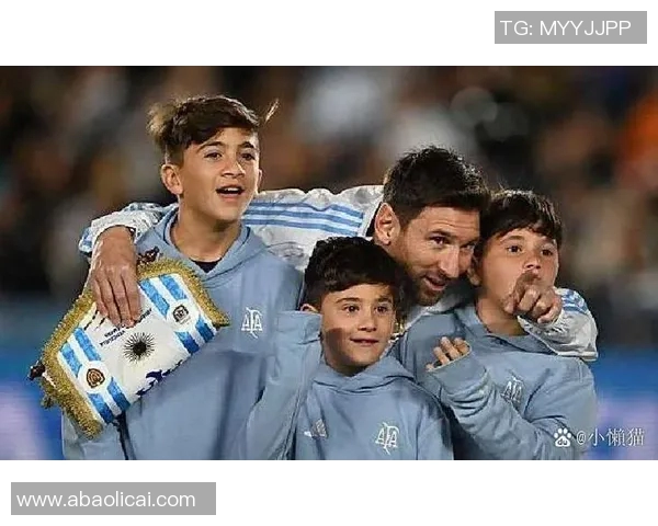 全球足球巨星荟萃精彩瞬间回顾与传奇故事分享